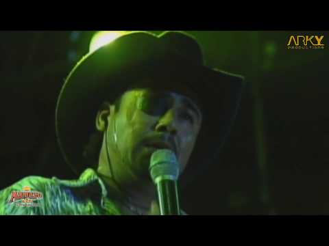 Arnulfo Jr. "En Tu Basura" (En Vivo)