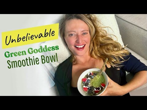 Green Goddess Smoothy Bowl - Low carb, hight protein + keto friendly... Delicious and Nootritious!!