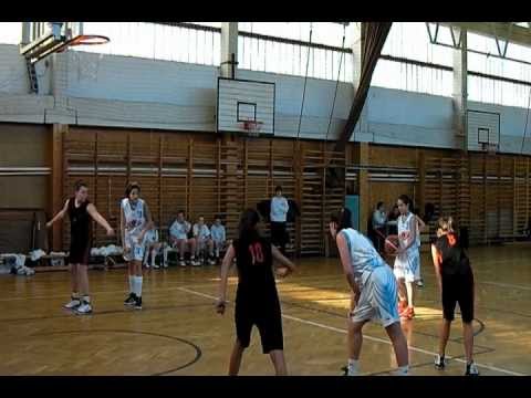 Csata- Szekszárd (serdülő)73-66.wmv