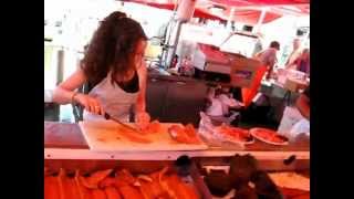 preview picture of video 'Bergen Norway fish market'