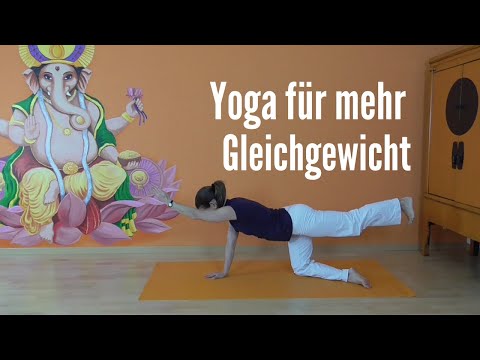 Yoga für mehr Gleichgewicht mit Maren Schwichtenberg