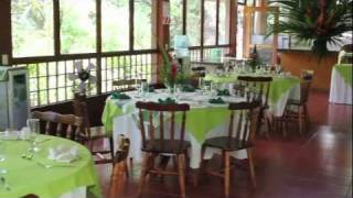 preview picture of video 'Evergreen Hotel - Hotels in the Tortuguero area of Costa Rica'