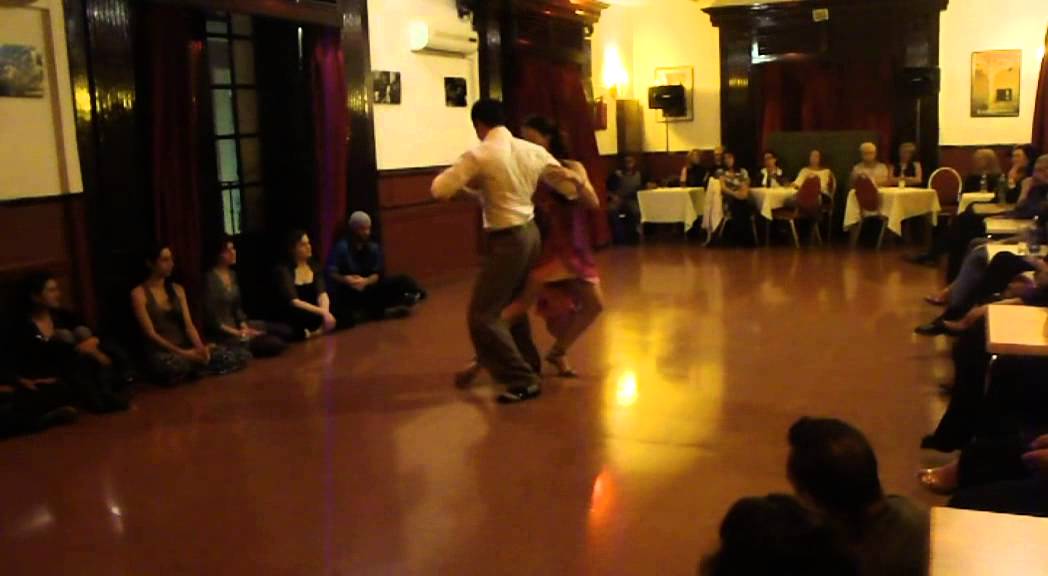 Adrián Luppi y Paula Villarroel