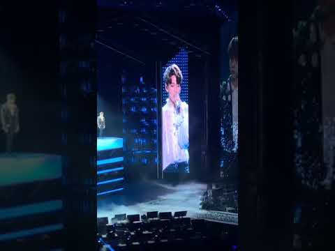 Saesaw+Epiphany+Outro:Tear @ BTS방탄소년단Love yourself tour in Amsterdam Fancam직캠 181013