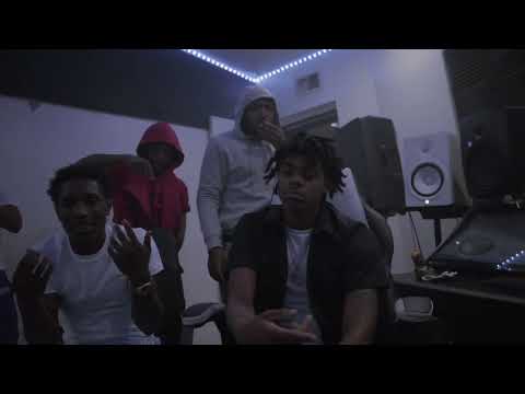 32 Dre x LAV - Loose Screws (Shot by @Koolmoe_tee)