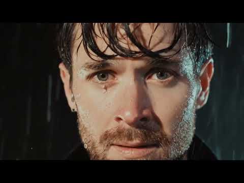 Connecting Pieces apresenta o single "Everyone Leaves"