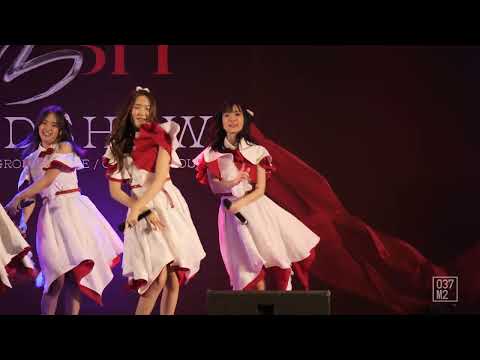 220313 BNK48 Yayee - Koisuru Fortune Cookie @ BNK48 First Rabbit Roadshow Mini Concert [4K 60p]