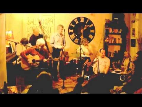 09 Slecna z New Orleansu, Salmovska literarni kavarna