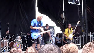 Less Than Jake - Plastic Cup Politics (HD) - Live at Warped Tour 2011 (Darien Lake) 7/12/11