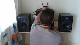 Video thumbnail for TESTE DOS MONITORES SAMSON RESOLV65A by Eduardo Aguiar