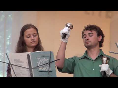 Grupul de la SPERANTA cinta la clopotei