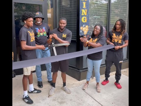 Congratulations to @maxcandleco on their Max Candle Co Makerspace Grand Opening! 🥳👏🏽