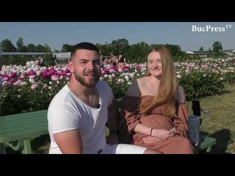 BucPress TV - La Hliboca a înflorit cel mai mare câmp cu bujori din Ucraina