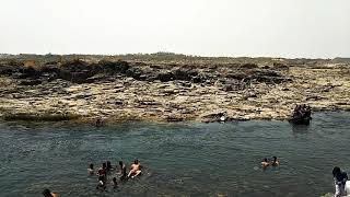 preview picture of video 'Rasulpur (Lachanpur) River The best place for Friends And Family Picnics'