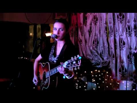 Ana Free - Live - Youtube's Finest - Use Somebody