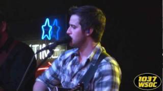 103.7 WSOC: Easton Corbin performs &quot;The Way Love Looks&quot; and &quot;This Far From Memphis&quot;