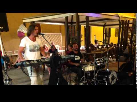 PURO MALTO BAND (U2 PRIDE cover) LIVE  A SANTA TERESA GALLURA 2013 SUNSET PUB