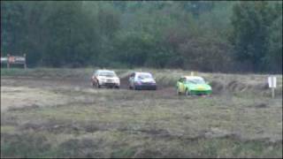 preview picture of video 'Auto-cross - Issoire 2009 (63) - Finale T2 - Benjamin'