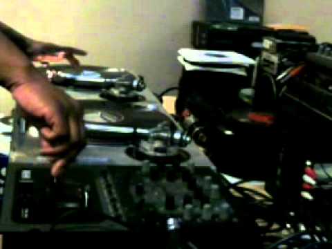Grandmaster Flash's Wheel's Of Steel Routine - All Vinyl