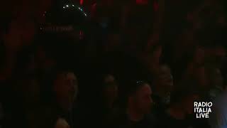 LUCA CARBONI Una Grande Festa Radio Italia Live