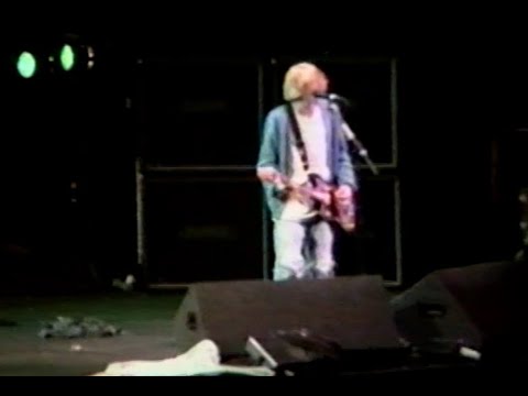 NIRVANA (1993.04.09) Daly City, CA @Cow Palace (Bosnian Rape Victim Benefit)