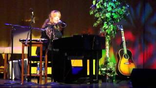 Independence Day Gretchen Peters 11 14 13