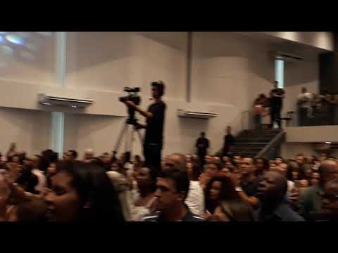 Aline Barros em Comunidade Internacional da Zona Sul Nova Iguaçu