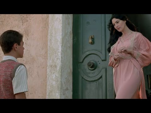 Malena and the little boy (Monica Bellucci)