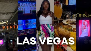 LAS VEGAS TRAVEL VLOG | MEGAN THEE STALLION CONCERT + PLACES TO EAT - WEEKEND GIRLS TRIP |AMINACOCOA