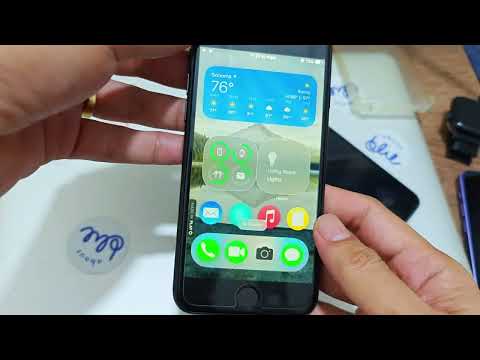 iOS 19 demo on iPhone SE