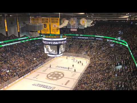 Boston Bruins fans sing Bon Jovi during Game 4 vs. Lightning