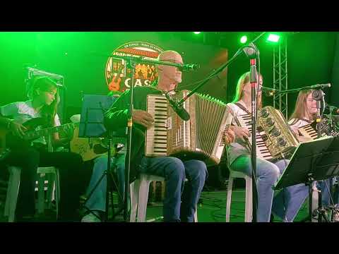 Apresentação da Orquestra de Sanfoneiros de Marechal Cândido Rondon -Pr, na Expo Rondon 2023.