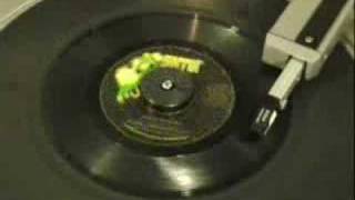 Halloween! - Bobby Pickett - Monster Mash - (HD Stereo)