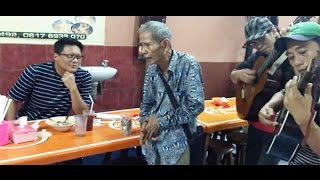 Download lagu Suara Emas Pengamen Tua Bikin Kombes Krishna Murti Terpesona mp3