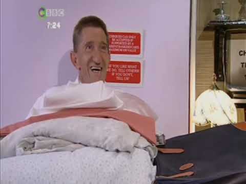 ChuckleVision 16x07 Bedlam and Breakfast