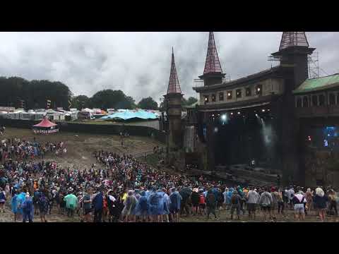 Boomtown 2018 Lions den!