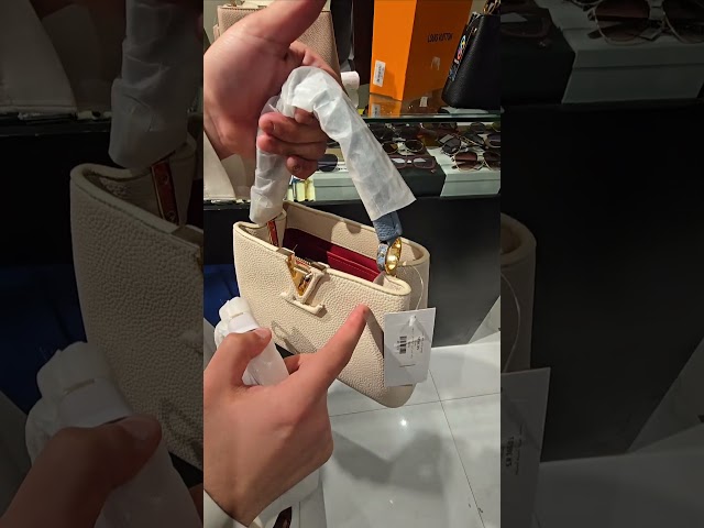 حقيبة يد كابسوين من لويس فيتون