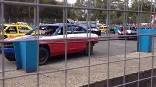 preview picture of video 'Aldershot Raceway - Jeff Woolford Memorial (Highlights Of Meeting) - 24/8/14'