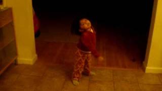 Sandhiya dancing to Om Shanti Om