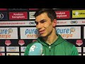 Lewis Montsma na overwinning bij koploper FC Twente: 'Ik zag veel zelfvertrouwen bij de boys'