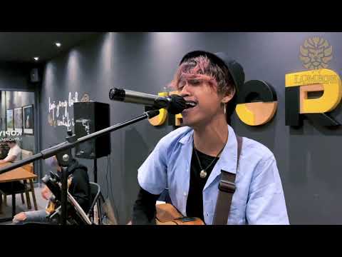 Band lombok , d’Mayer , Kamulah satu satunya ( Dewa 19 )