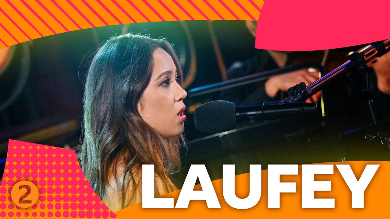 Laufey - How I Get ft. BBC Concert Orchestra (Radio 2 Piano Room) - YouTube