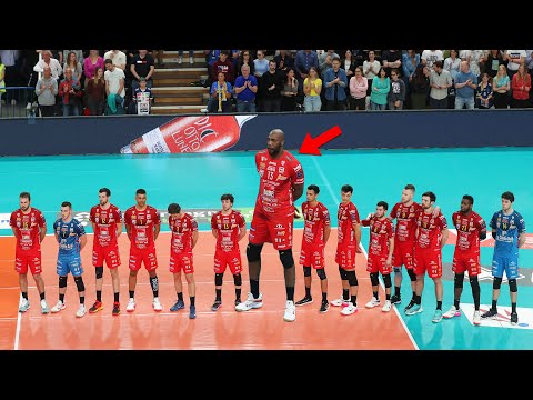Here's What it Looks Like When Volleyball Player is 208cm Tall and Has 389cm Vertical Jump !!!