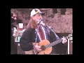 Farm Aid 1987: Medley "Truck Drivin' Man" / "Roll in My Sweet Baby's Arms" / "I'll Fly Away"