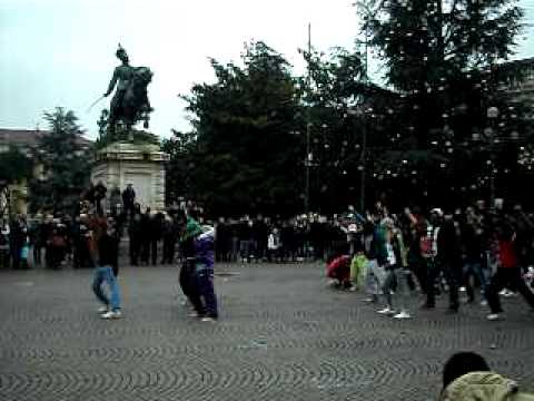 Flash Mob Cube41-They don't care about us