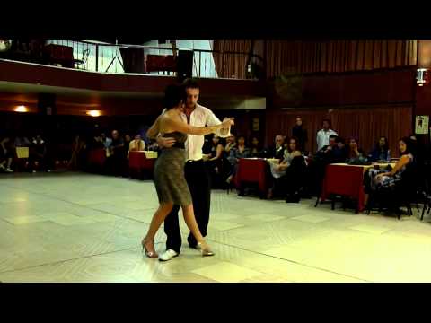 Braulio Martos & Romina Espinoza - Torrente - Milonga Cafe Dominguez Marzo 2011
