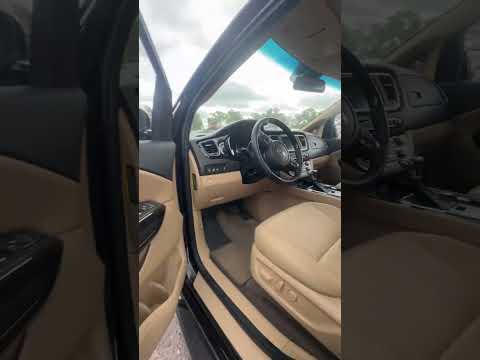 фото kia carnival iii 0