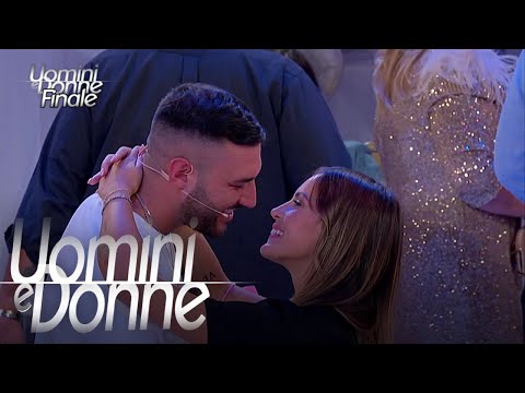 Uomini e Donne, Trono Classico - Lorenzo e Claudia: "Aspettiamo una bambina"