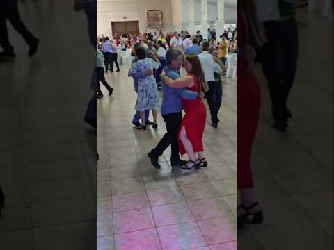 nos idosos de Campo Bonito no Paraná.Brasil #shotrs #baile #dancarinos #dança