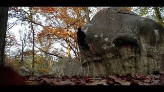 Video thumbnail de L'Aérodynamite, 7b+. Fontainebleau